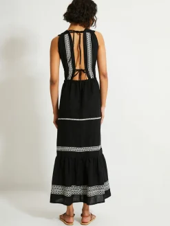 LELISA | V Neck Dress<lemlem Fashion