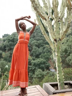 LELISA | V Neck Dress<lemlem Fashion